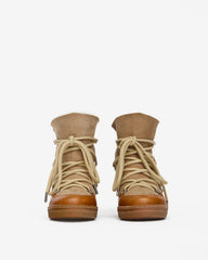 BOOTS NOWLES