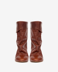BOOTS DALBY
