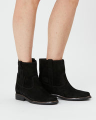 Boots Susee