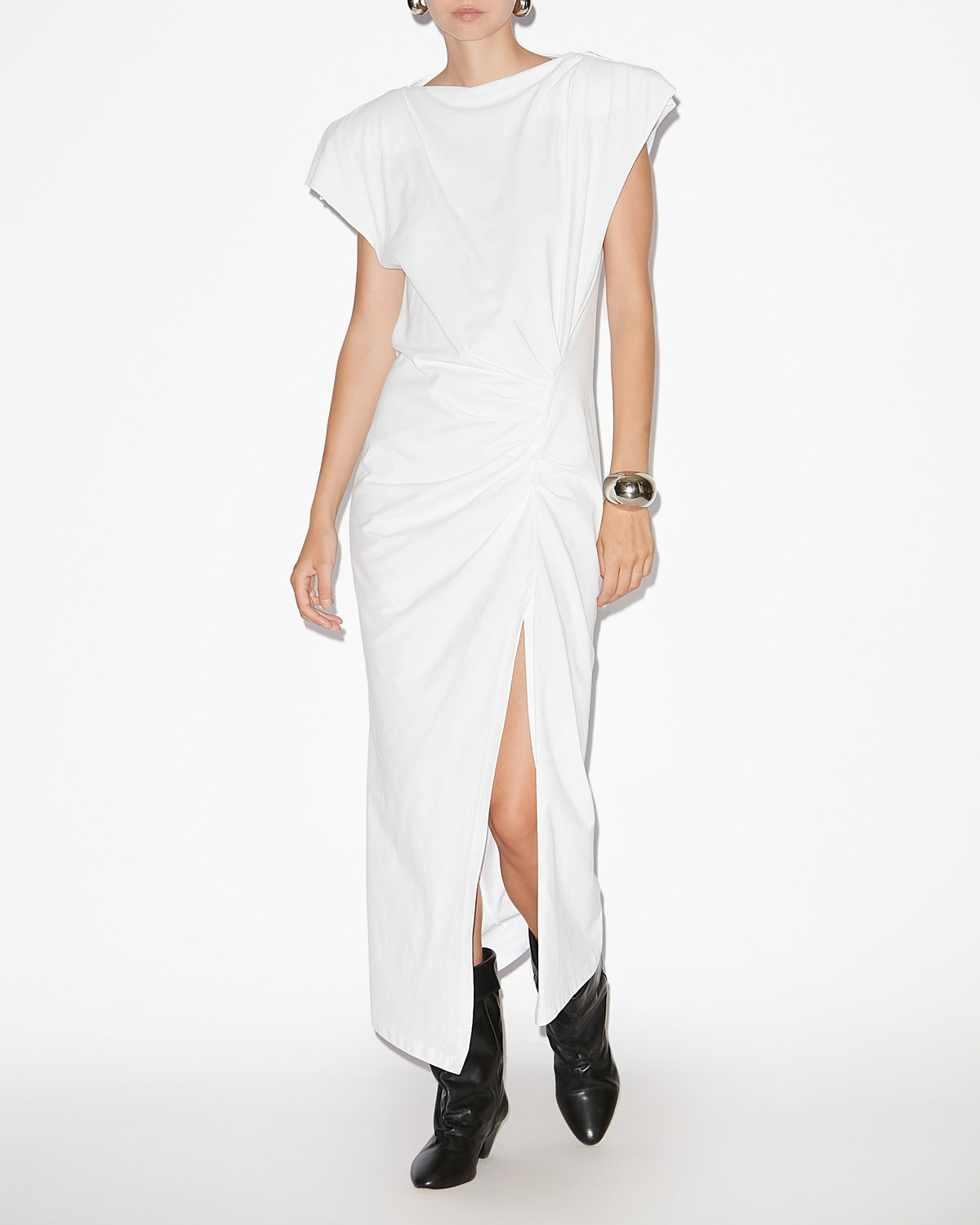 ROBE NADELA