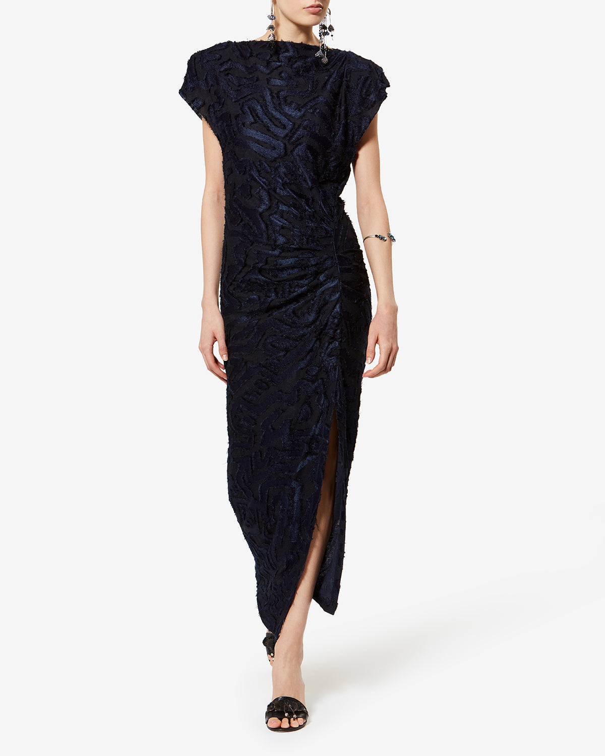 ROBE LADAN