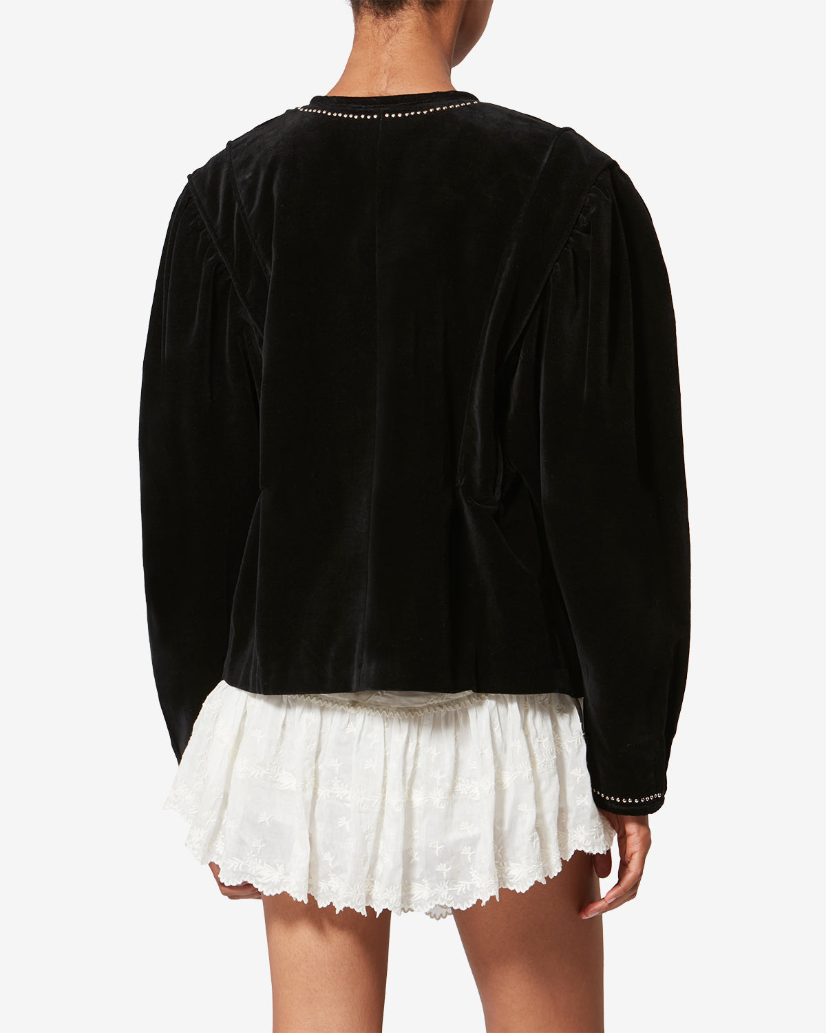 VESTE PIETRA